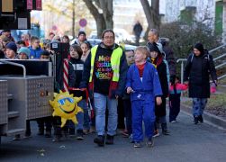 Rosenmontag In Jena Farbe Und Frohsinn Erlebte Winzerla 37
